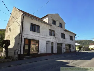 Na predaj objekt, 200 m², Modrý Kameň