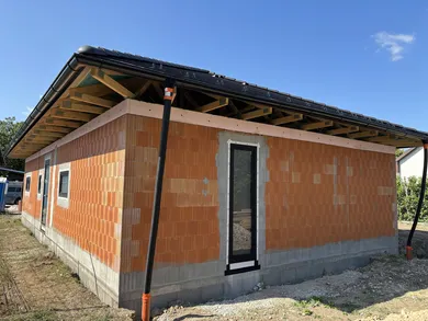 Na predaj dom, 118 m², Veselé