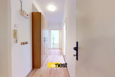 Na predaj 2-izbový byt, 70 m², Bratislava-Nové Mesto, Vajnorská