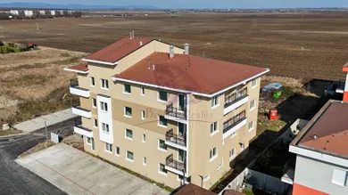Eladó lakások, 3-szobás, Senec · €242 000