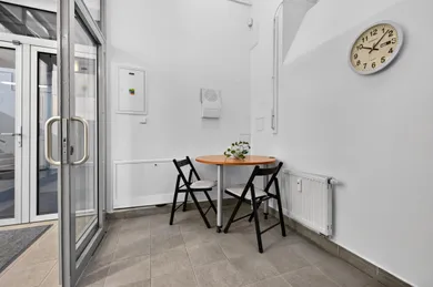 Na prenájom komerčné, 30 m², Bratislava-Nové Mesto, Vajnorská