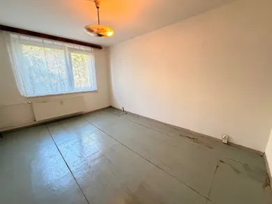 Na predaj 3-izbový byt, 74 m², Malacky, Ferdiša Kostku