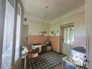Na predaj 4-izbový dom, 170 m², Dubník
