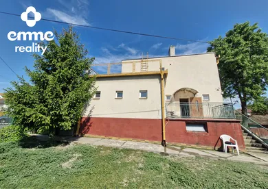 Na predaj 5-izbový dom, 300 m², Topoľníky, Hlavná