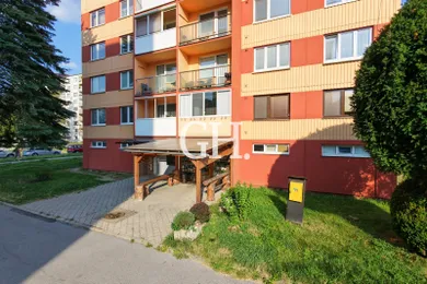 Na predaj 4-izbový byt, 74 m², Revúca, Daxnerova