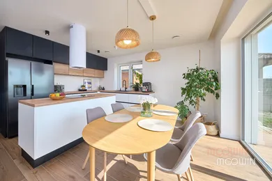 Domy na predaj 6-izbový, Senec · €579 900