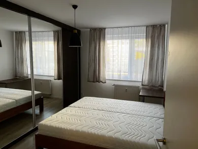 Na prenájom 3-izbový byt, 91 m², Trnava, Ulica Veterná