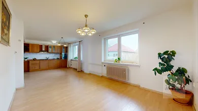 Na predaj dom v Bratislava-Rusovce · €615 000 · Čiastočná rekonštrukcia