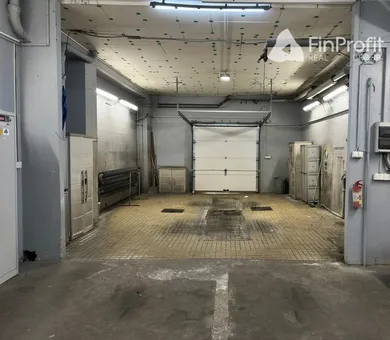 Na prenájom komerčné, 72 m², Bratislava-Nové Mesto, Račianska