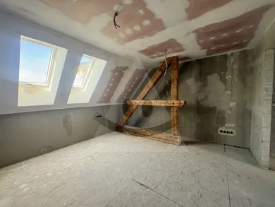 Na predaj 3-izbový byt, 97 m², Žilina, Ul.republiky