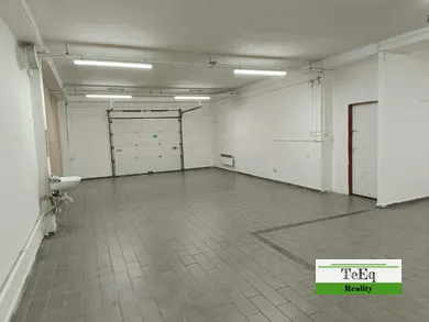 Na prenájom komerčné, 201 m², Banská Bystrica, Zvolenská cesta