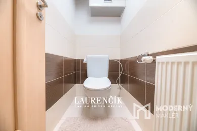 Na predaj dom, 202 m², Nitrianske Pravno, Športová