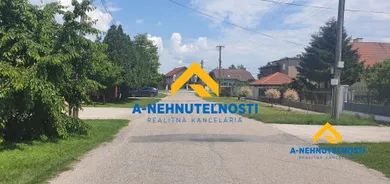 Na predaj pozemok, Blatná na Ostrove