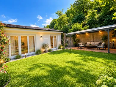 Eladó házak, 5-szobás, Piešťany · €275 000