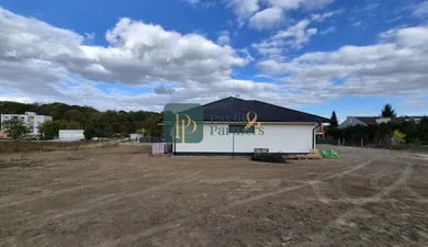 Na predaj 4-izbový dom, 118 m², Veľké Zálužie, Poľná