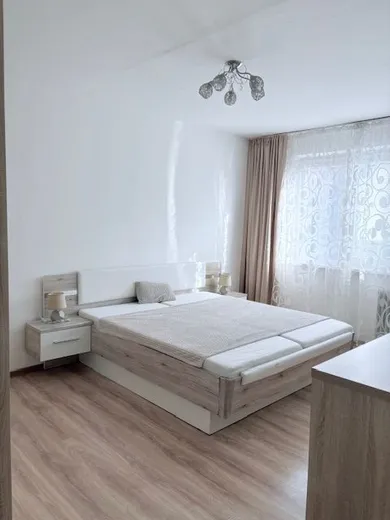 Na prenájom 2-izbový byt, 52 m², Košice-Juh, Panelová