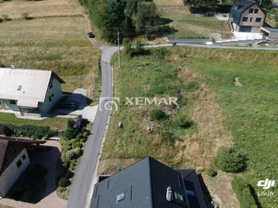 Na predaj pozemok, 711 m², Krahule