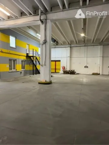 Na prenájom komerčné, Bratislava-Rača, Na pántoch