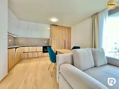 Na predaj 1-izbový byt, 35 m², Liptovský Mikuláš, Žuffova