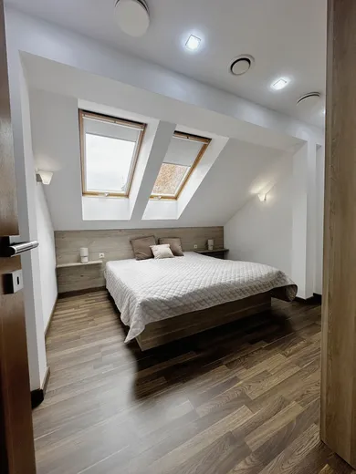 Na prenájom 3-izbový byt, 106 m², Košice-Juh, Južná trieda
