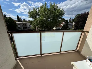 Na prenájom 3-izbový byt, 64 m², Piešťany, Vážska