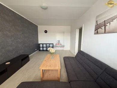 Na prenájom 2-izbový byt, 53 m², Piešťany, Adama Trajana