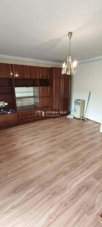 Na predaj 3-izbový byt, 64 m², Hurbanovo