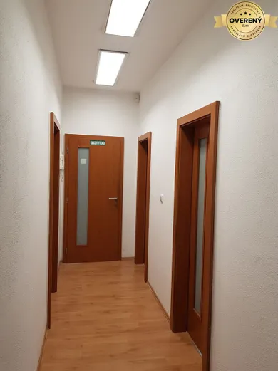 Na prenájom komerčné v Bratislava-Dúbravka · €1 000 · Dokončené