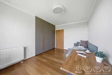 Na predaj 4-izbový byt, 167 m², Bratislava-Dúbravka, Martina Granca