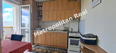 Na predaj 3-izbový byt, 69 m², Bratislava-Petržalka, Rovniankova