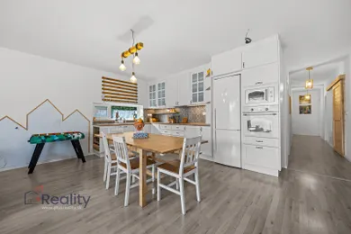 Na predaj 4-izbový byt, 100 m², Bernolákovo, Osiková