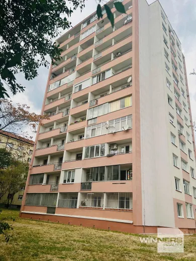 Apartments for sale, 4-room in Bratislava-Nové Mesto · €238,000