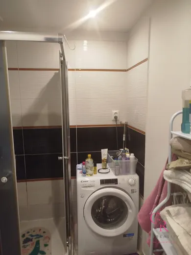 Na predaj 2-izbový byt, 56 m², Šahy