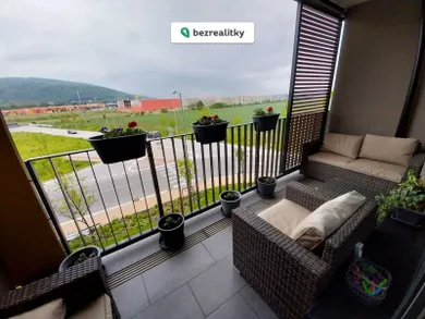 Na predaj 2-izbový byt, 51 m², Bratislava-Lamač