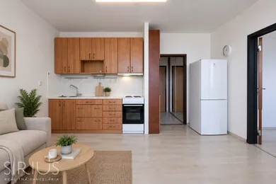 Na predaj 2-izbový byt, 42 m², Bratislava-Petržalka, Krásnohorská