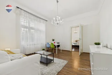 Na predaj 2-izbový byt, 53 m², Bratislava-Staré Mesto