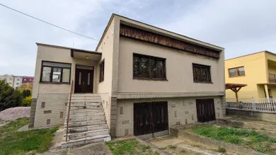 Domy na predaj, Zlaté Moravce · €179 990