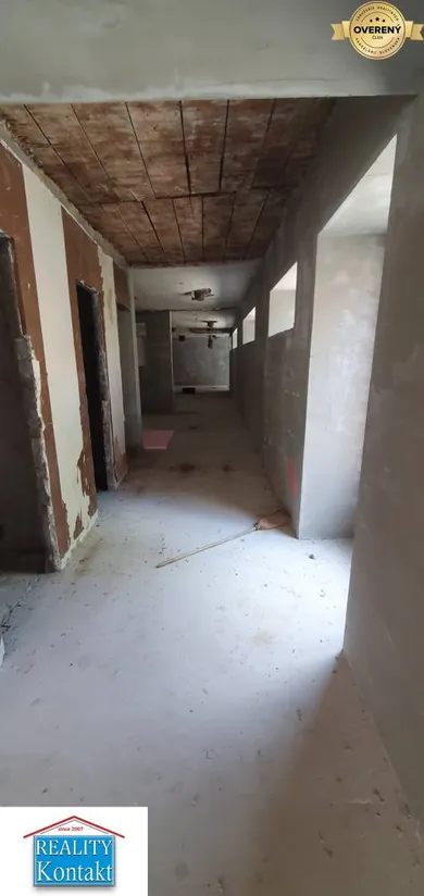 Na predaj komerčné, Nové Zámky, Bratov Baldigárovcov