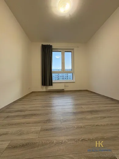 Na prenájom 3-izbový byt, 71 m², Bratislava-Devínska Nová Ves