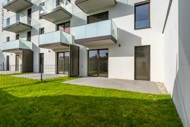 Eladó lakások, 3-szobás, Žilina · €287 900