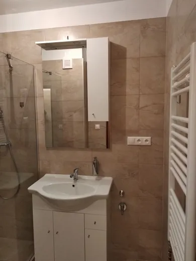 Na prenájom 2-izbový byt, 43 m², Považská Bystrica, SNP