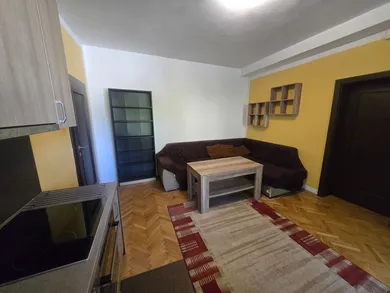 Na prenájom byt v Bratislava-Ružinov · €800 · Dokončené