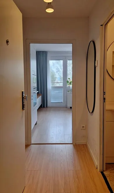 Na predaj 1-izbový byt, 36 m², Bratislava-Petržalka