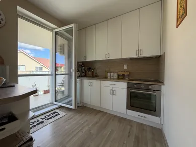 Na predaj 2-izbový byt, 67 m², Pezinok, Muškátová