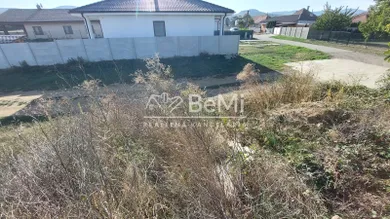 Na predaj pozemok, 673 m², Krnča, Budovateľská