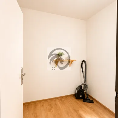 Na predaj 2-izbový byt, 63 m², Tlmače, Lipová