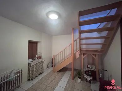Na predaj 6-izbový dom, 506 m², Zbehy