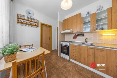 Mieszkania na sprzedaż, 3-pokojowe, Bratislava-Podunajské Biskupice · €195 000