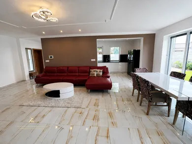 Na predaj dom, 150 m², Miloslavov, Slnečná