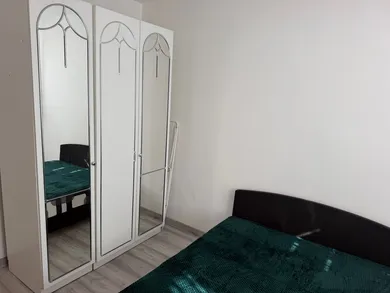 Na prenájom 2-izbový byt, 47 m², Nové Zámky